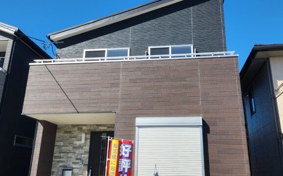 鈴鹿市稲生塩屋三丁目　東棟【内覧可能】