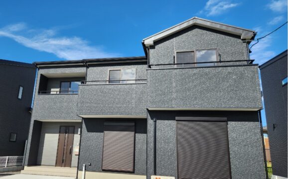 四日市市大治田三丁目　東棟【内覧可能】