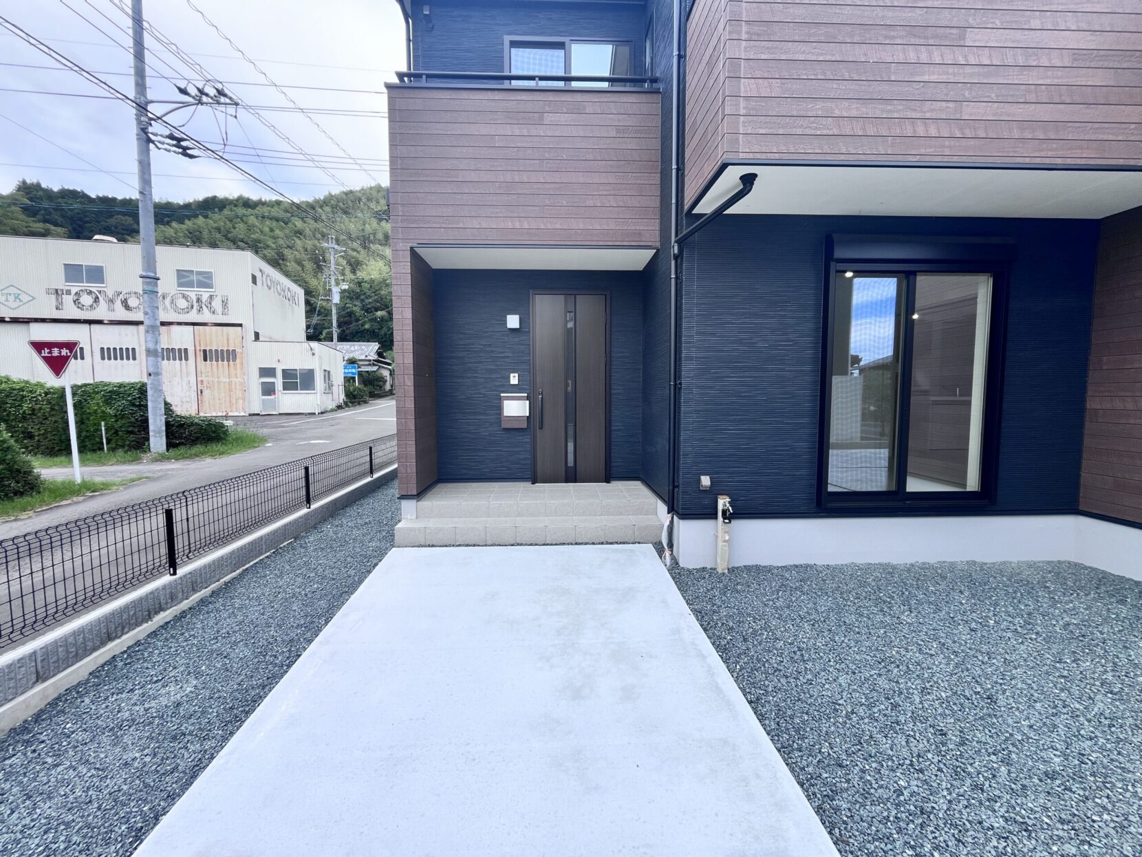島田市岸町6期 西棟【内覧可能】