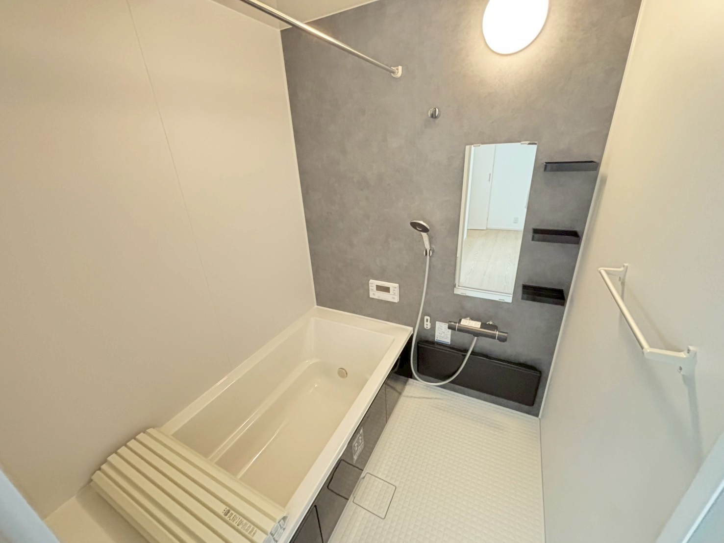 豊川市平尾町南棟【内覧可能】