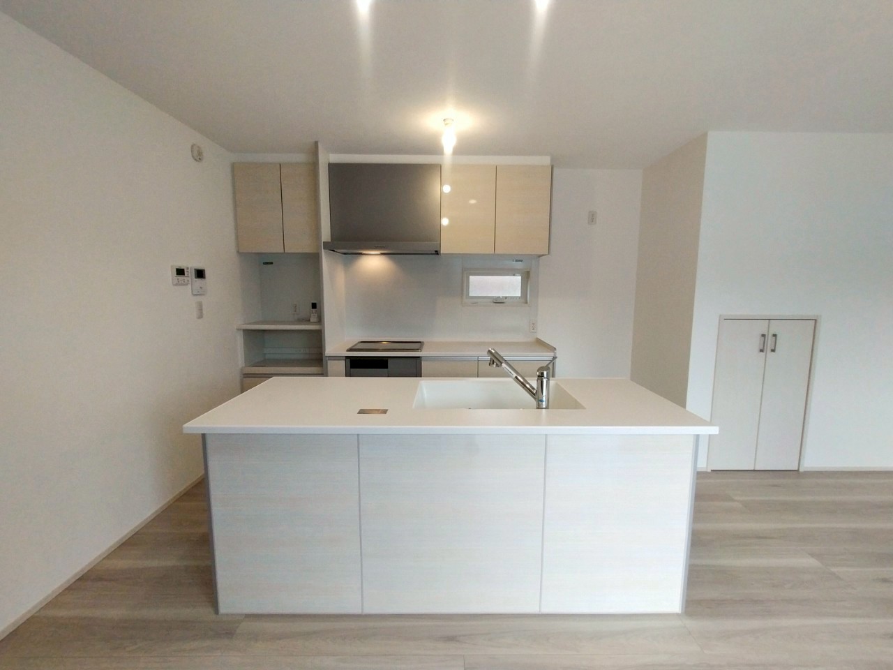 豊川市篠束町2期 東棟【内覧可能】