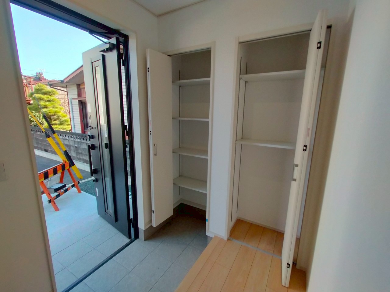 豊川市西桜木町２丁目西棟【内覧可能】