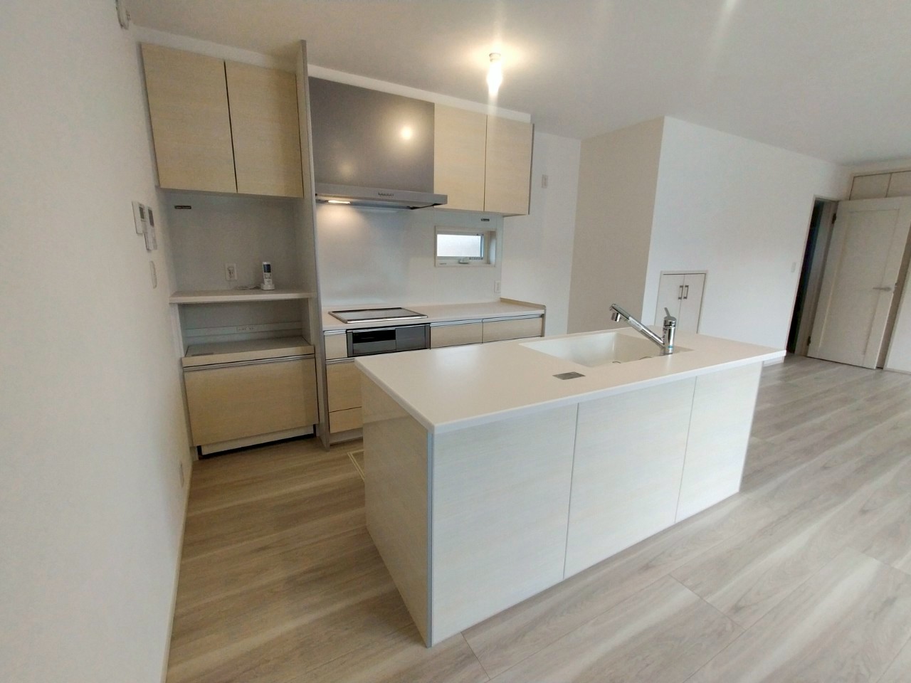 豊川市篠束町2期 東棟【内覧可能】