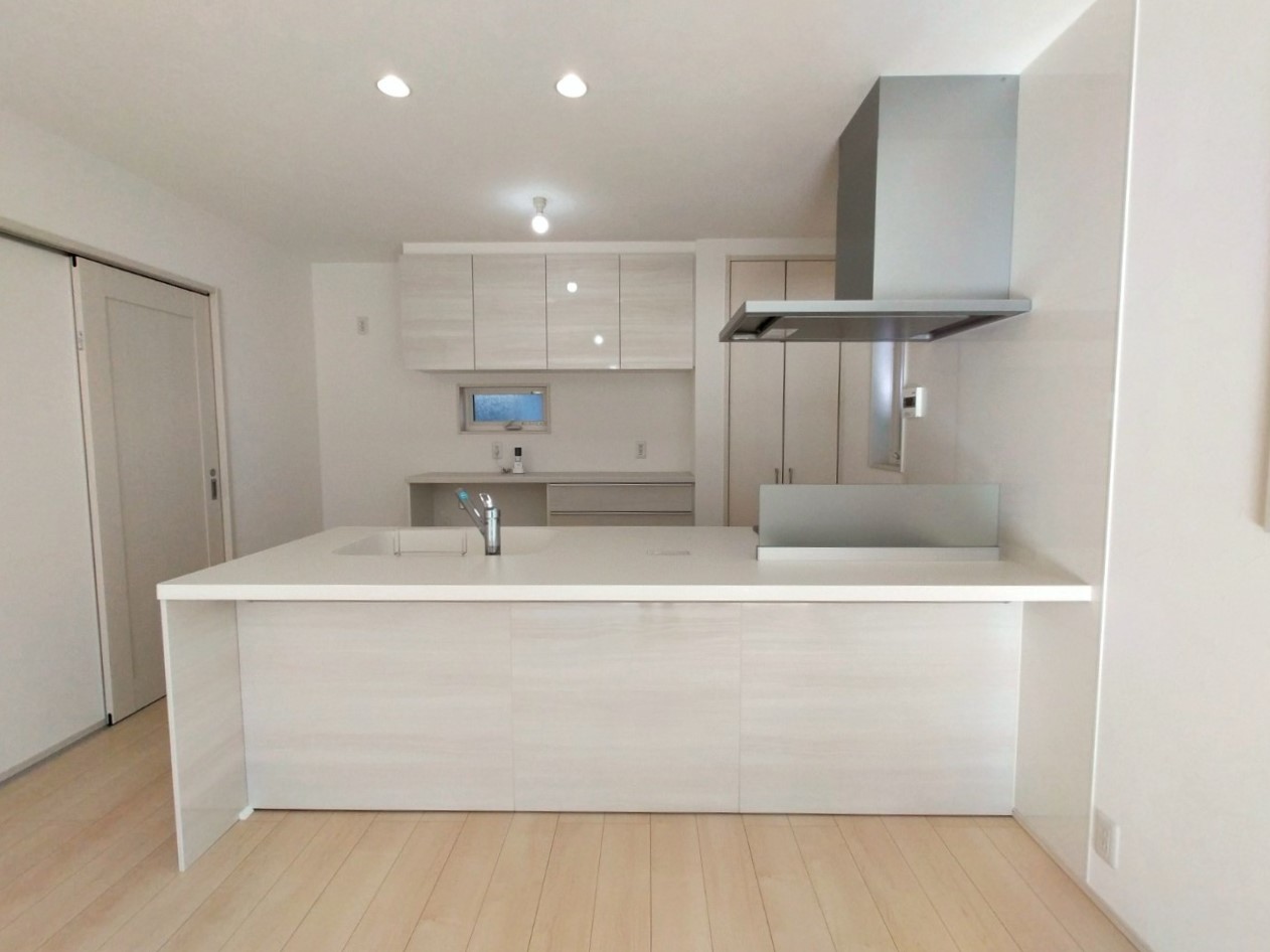 湖西市鷲津４期 西棟【内覧可能】