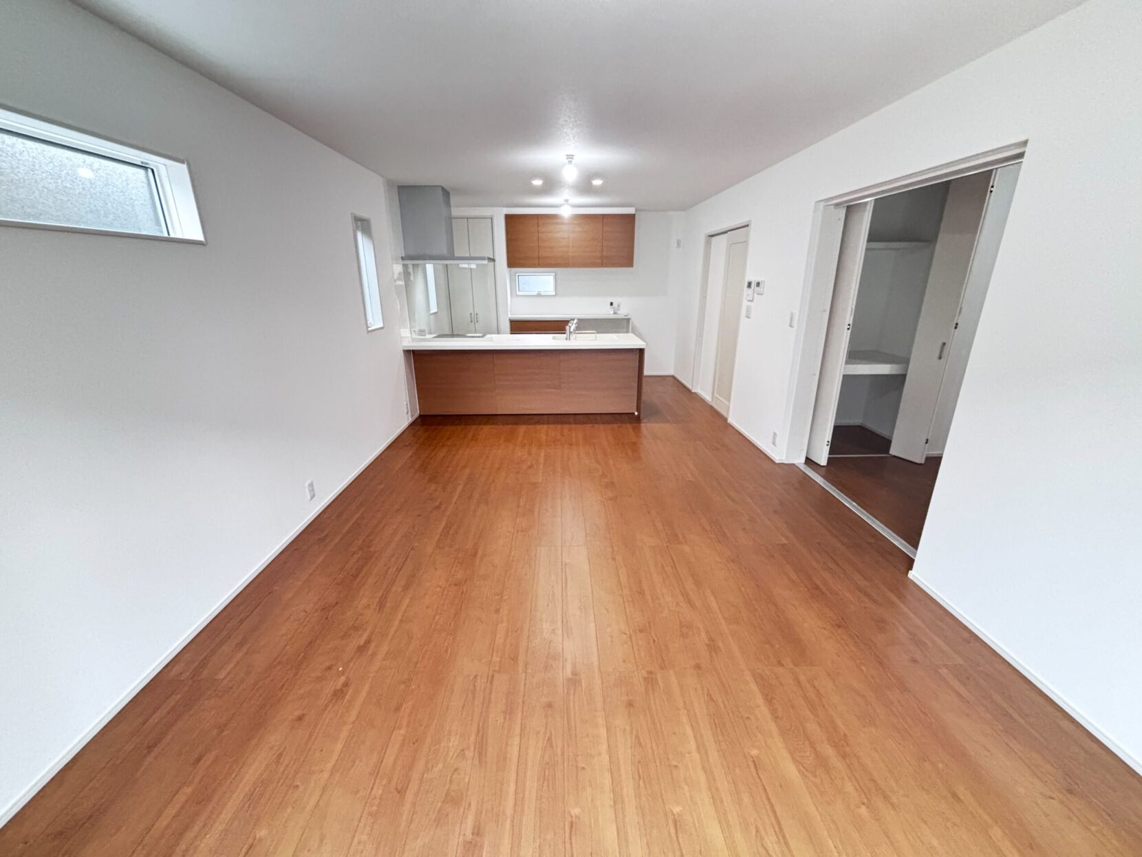 豊橋市曙町 西棟【内覧可能】