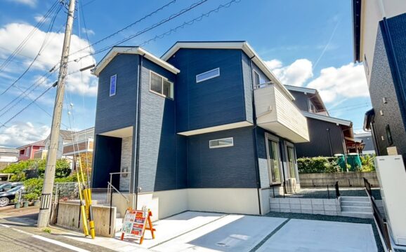 豊川市平尾町南棟【内覧可能】