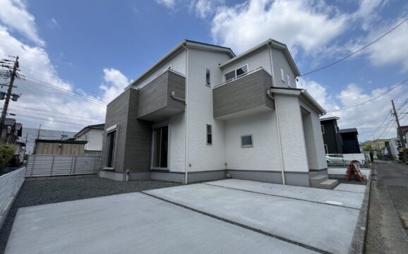 藤枝市岡部町内谷南棟【内覧可能】