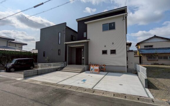 藤枝市音羽町三丁目【内覧可能】