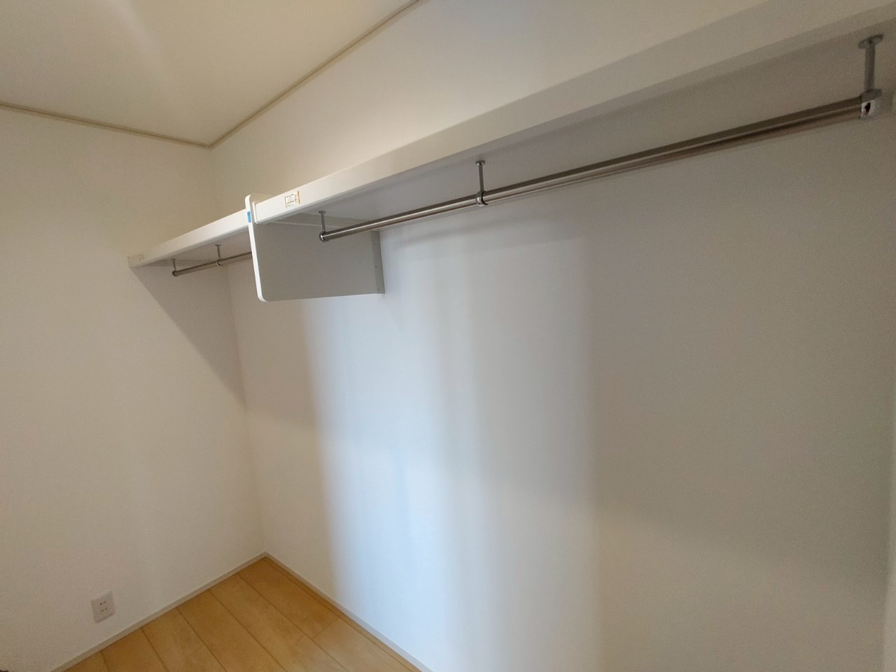 豊川市西桜木町２丁目西棟【内覧可能】