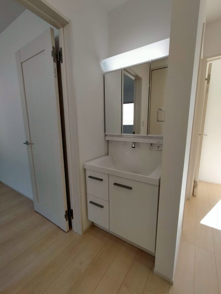 湖西市鷲津４期 西棟【内覧可能】