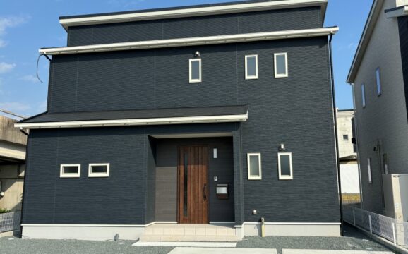 湖西市古見3期 東棟【内覧可能!】
