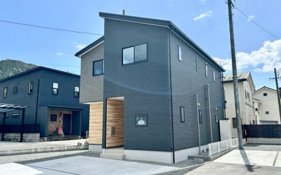葵区北五丁目東棟【内覧可能】