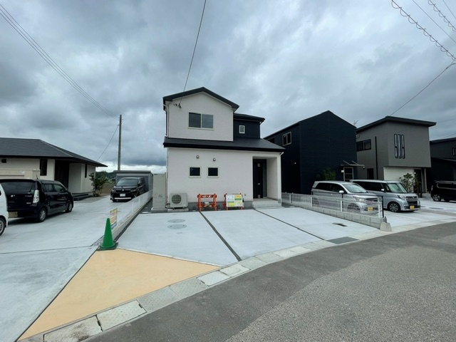 飯塚市椿10号地【内覧可能！】