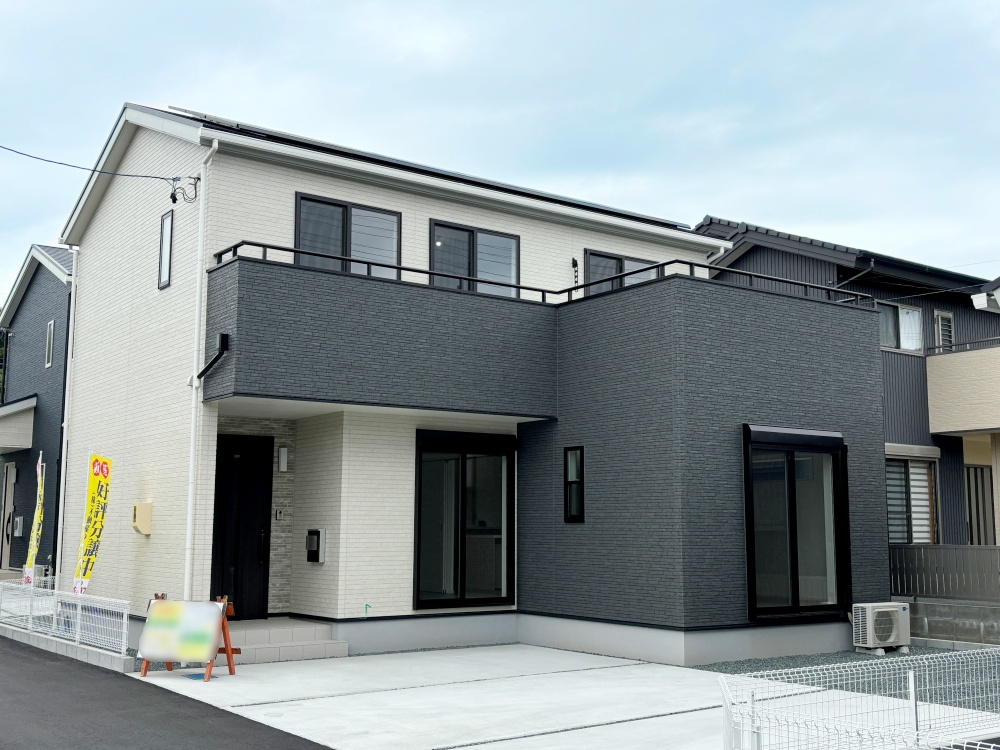 中央区志都呂町3期 中棟【内覧可能!】