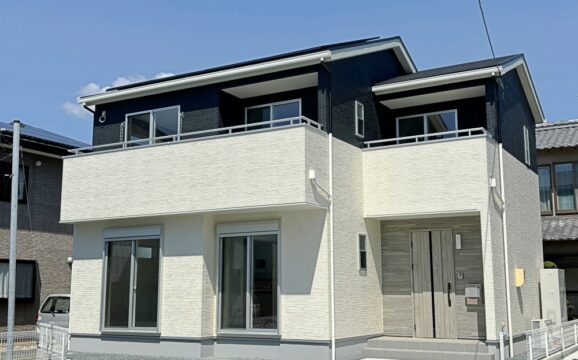 中央区豊町2期 西棟【内覧可能!】