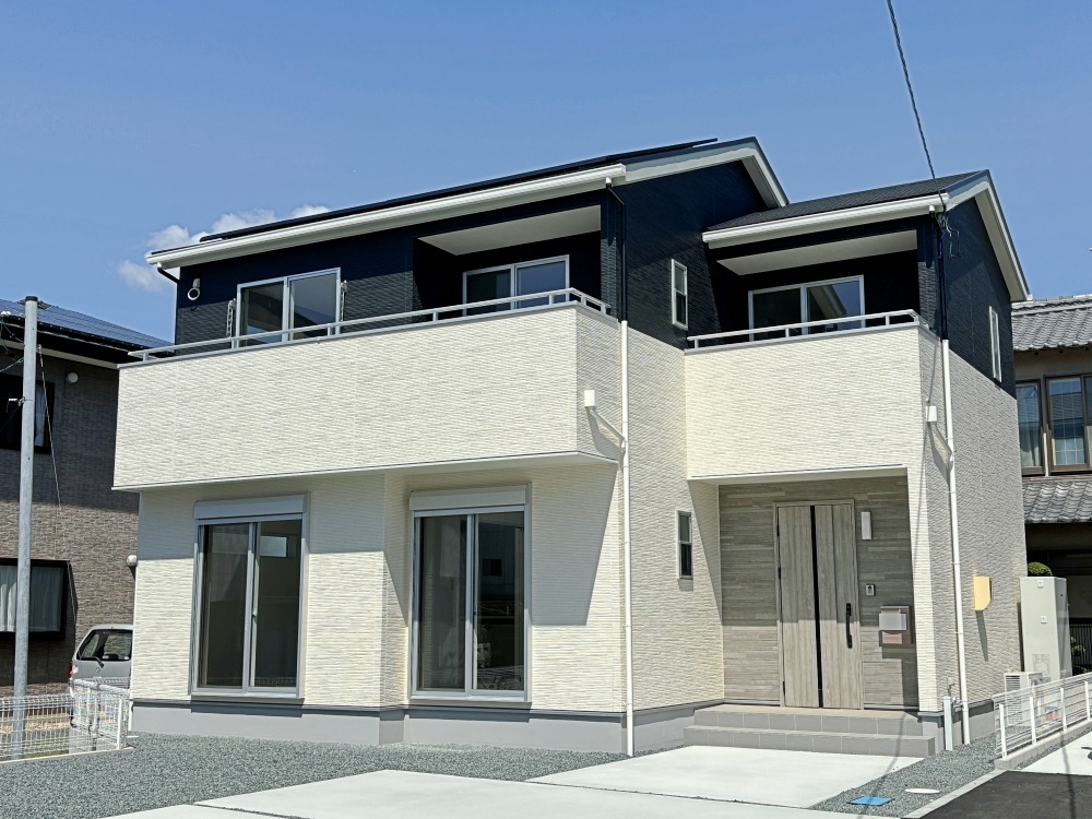 中央区豊町2期 西棟【内覧可能!】