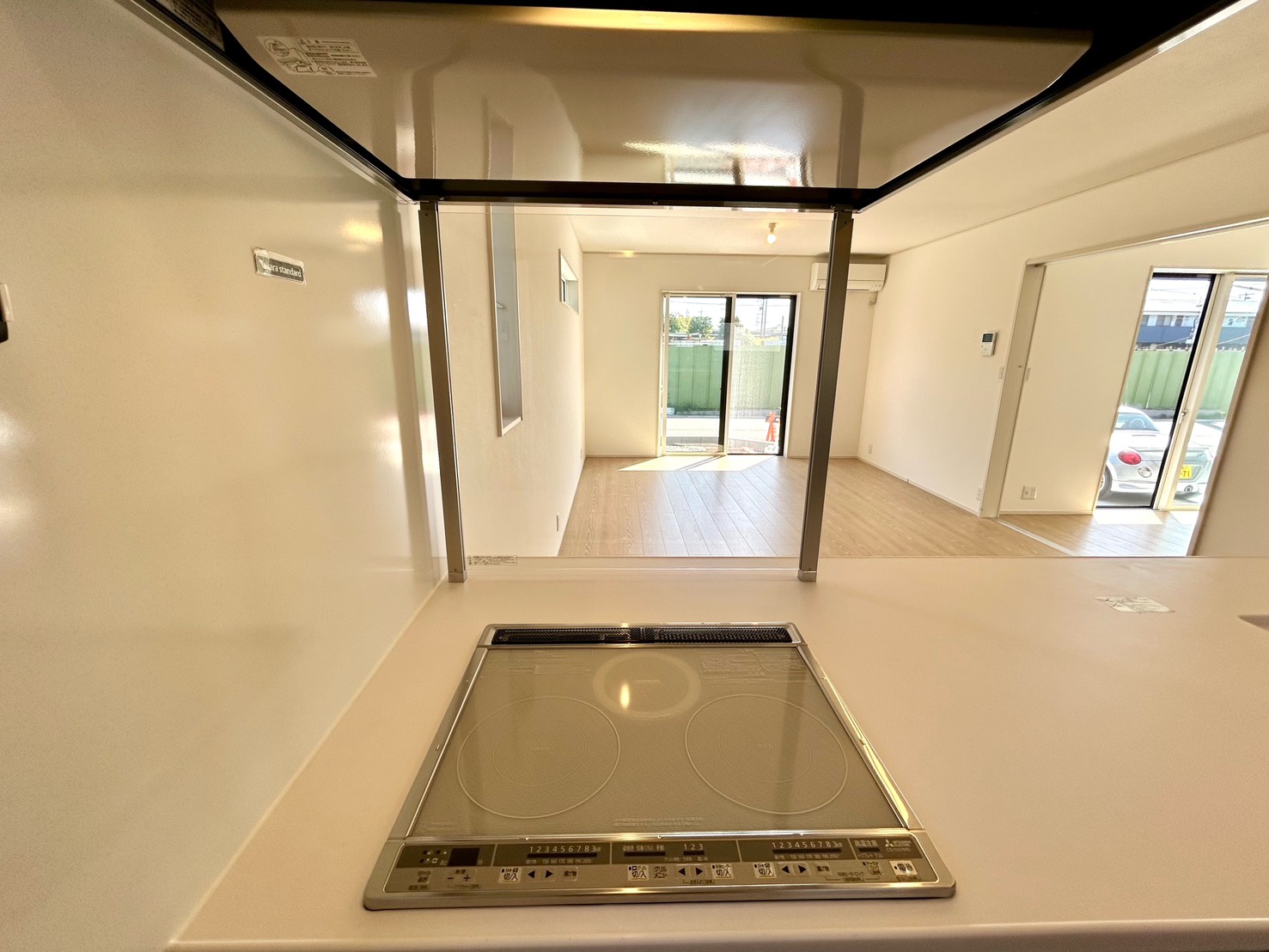 四日市市大治田三丁目　東棟【内覧可能】