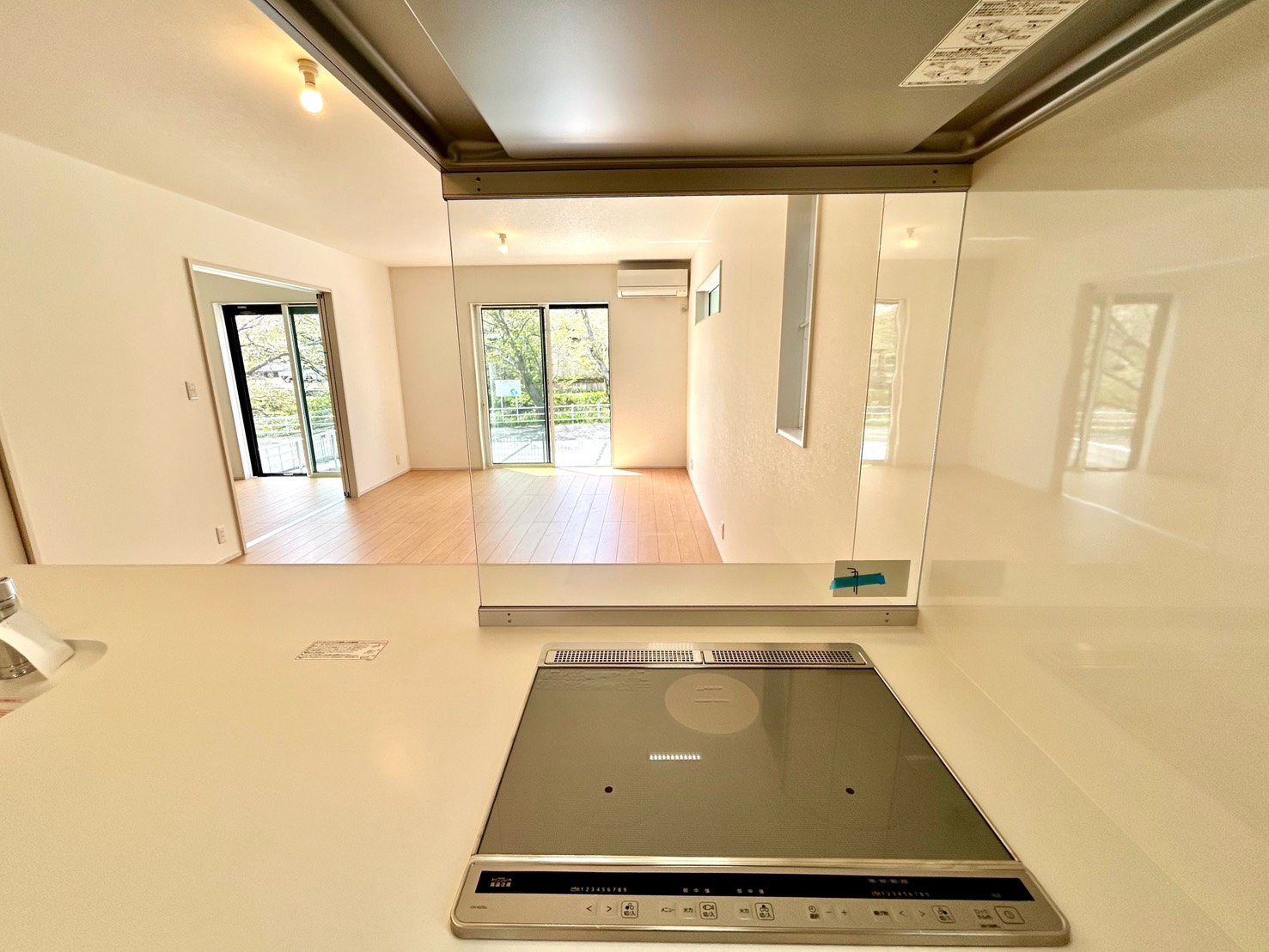 四日市市川島町　東棟【内覧可能】