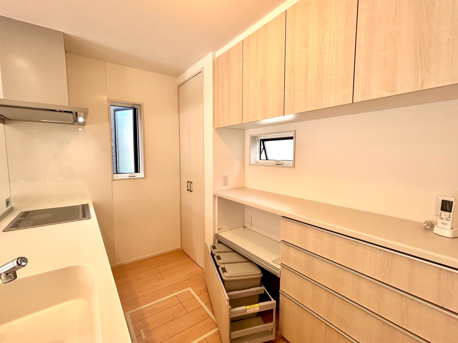 四日市市川島町　東棟【内覧可能】