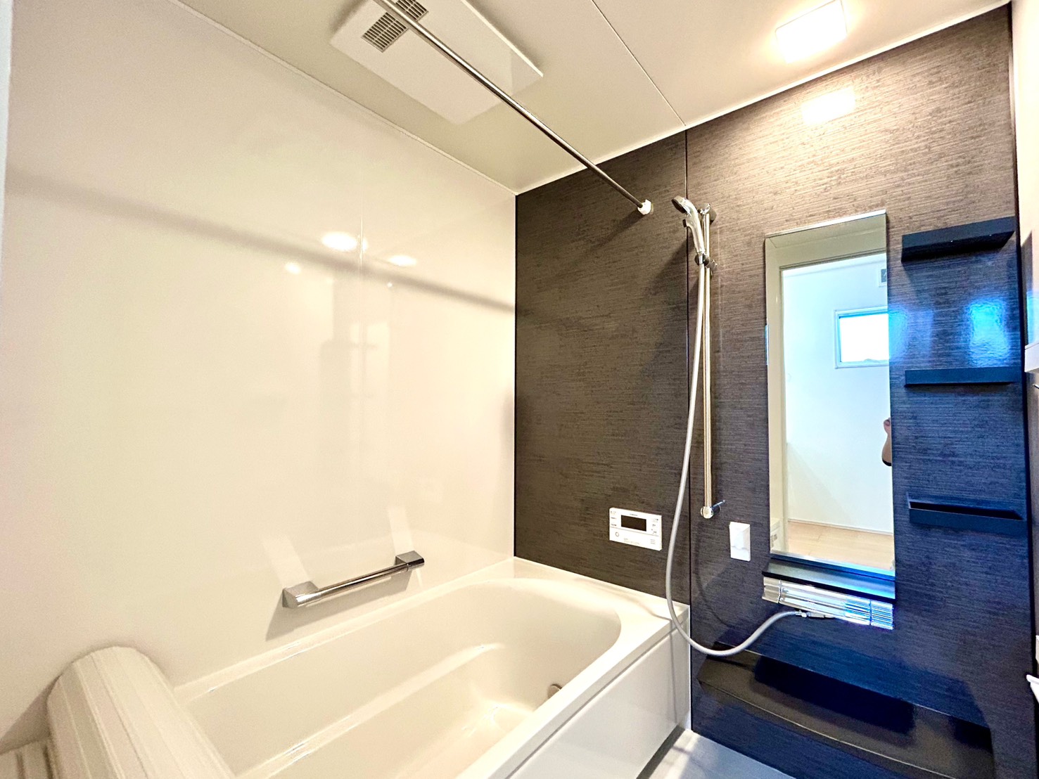 四日市市采女町　北棟【内覧可能】