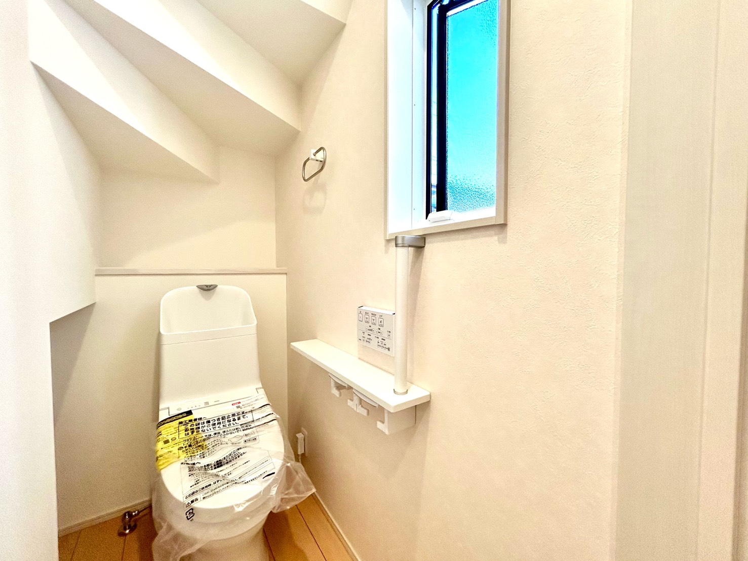 四日市市采女町　北棟【内覧可能】