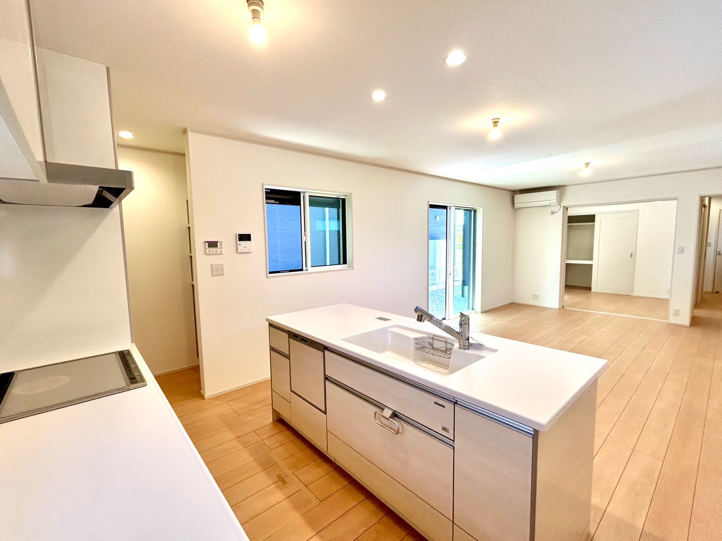 四日市市采女町　北棟【内覧可能】