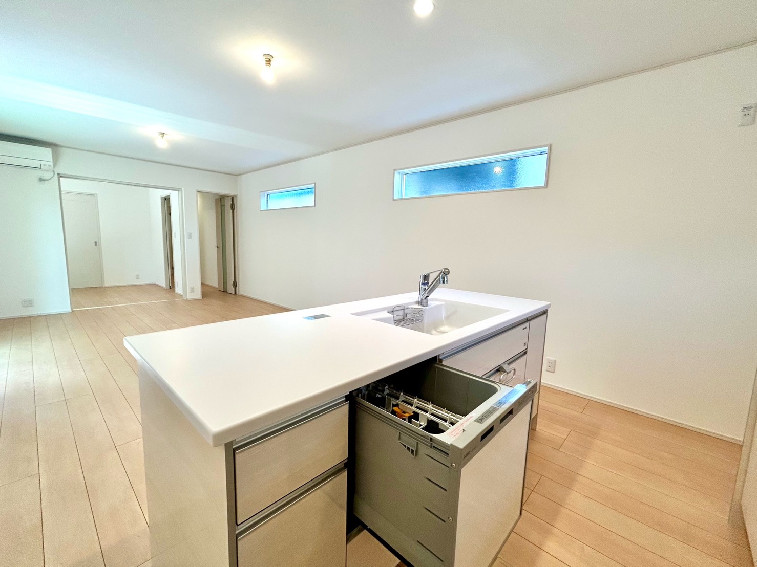 四日市市采女町　北棟【内覧可能】