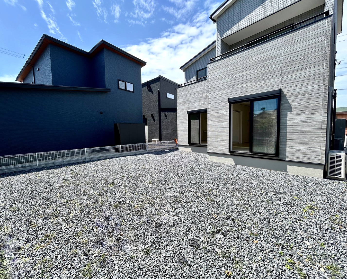 四日市市川北二丁目【内覧可能】