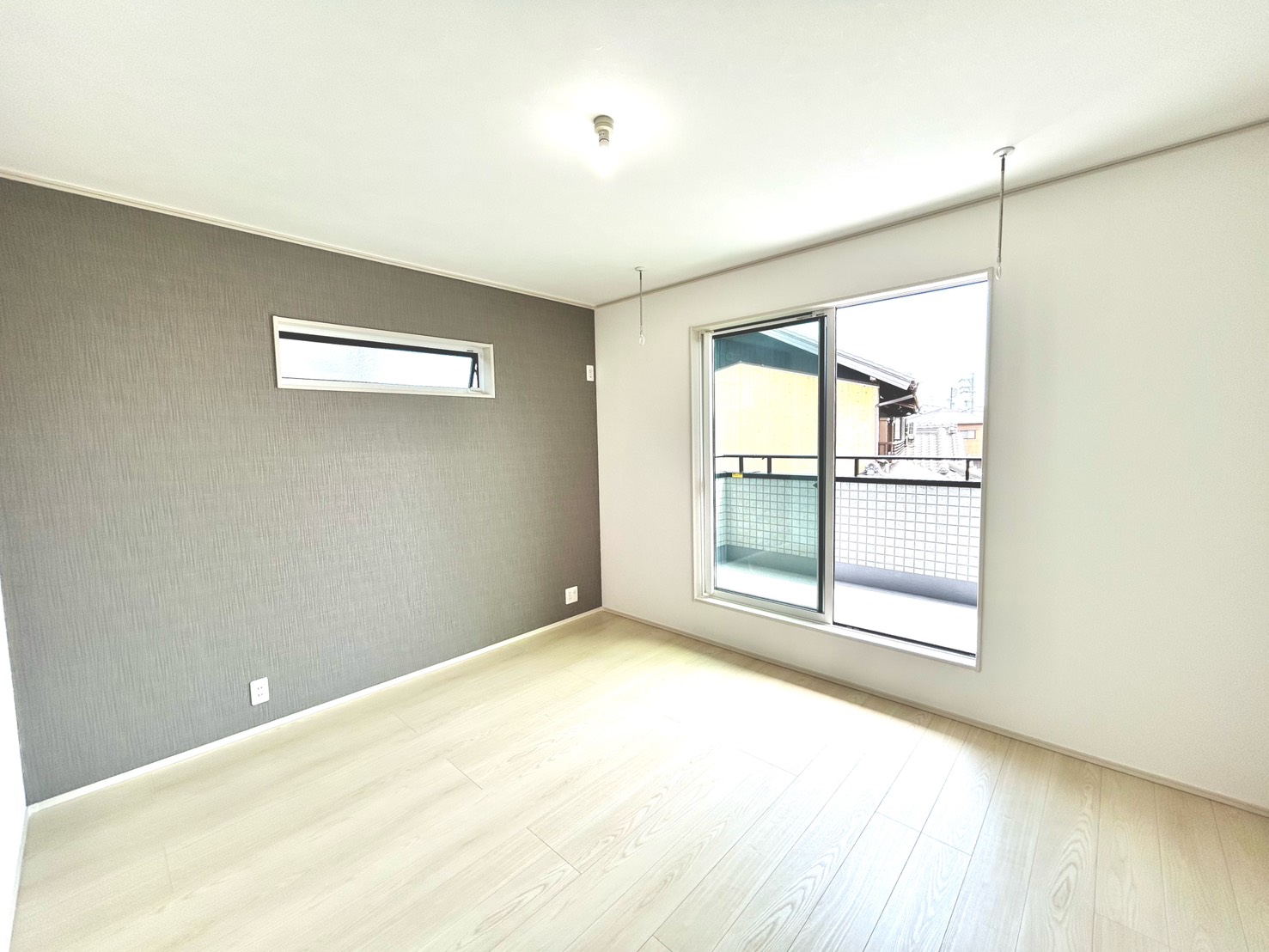 四日市市川北二丁目【内覧可能】