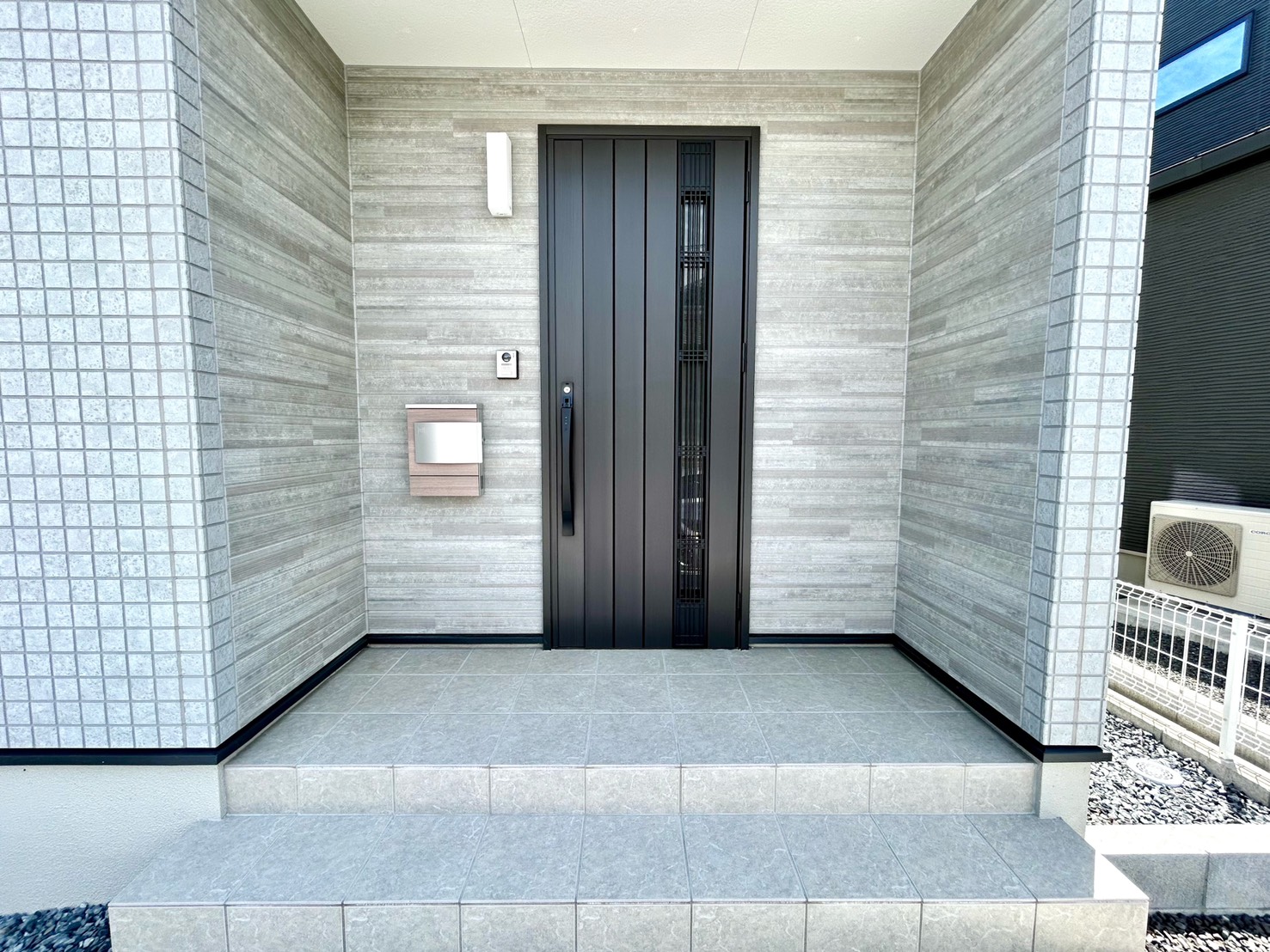 四日市市川北二丁目【内覧可能】