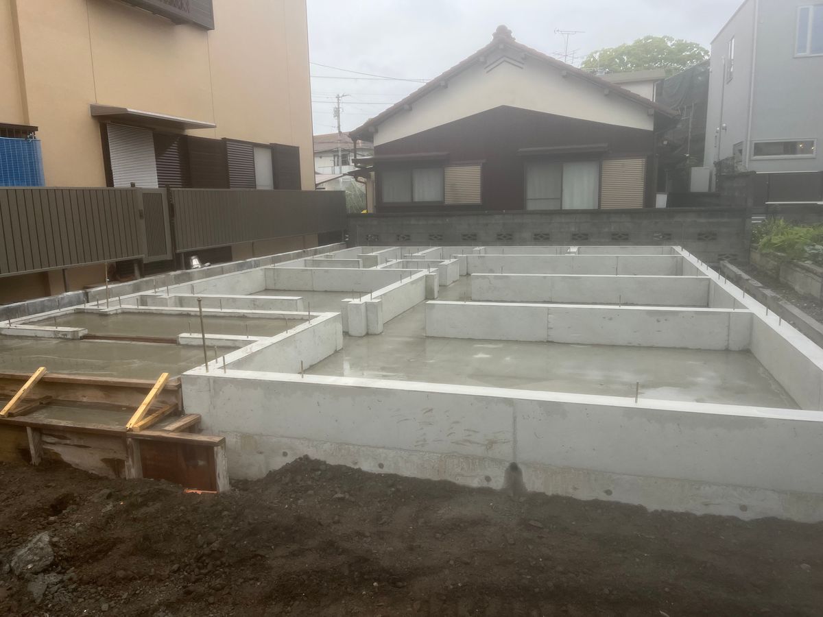 富士市横割五丁目【基礎工事】