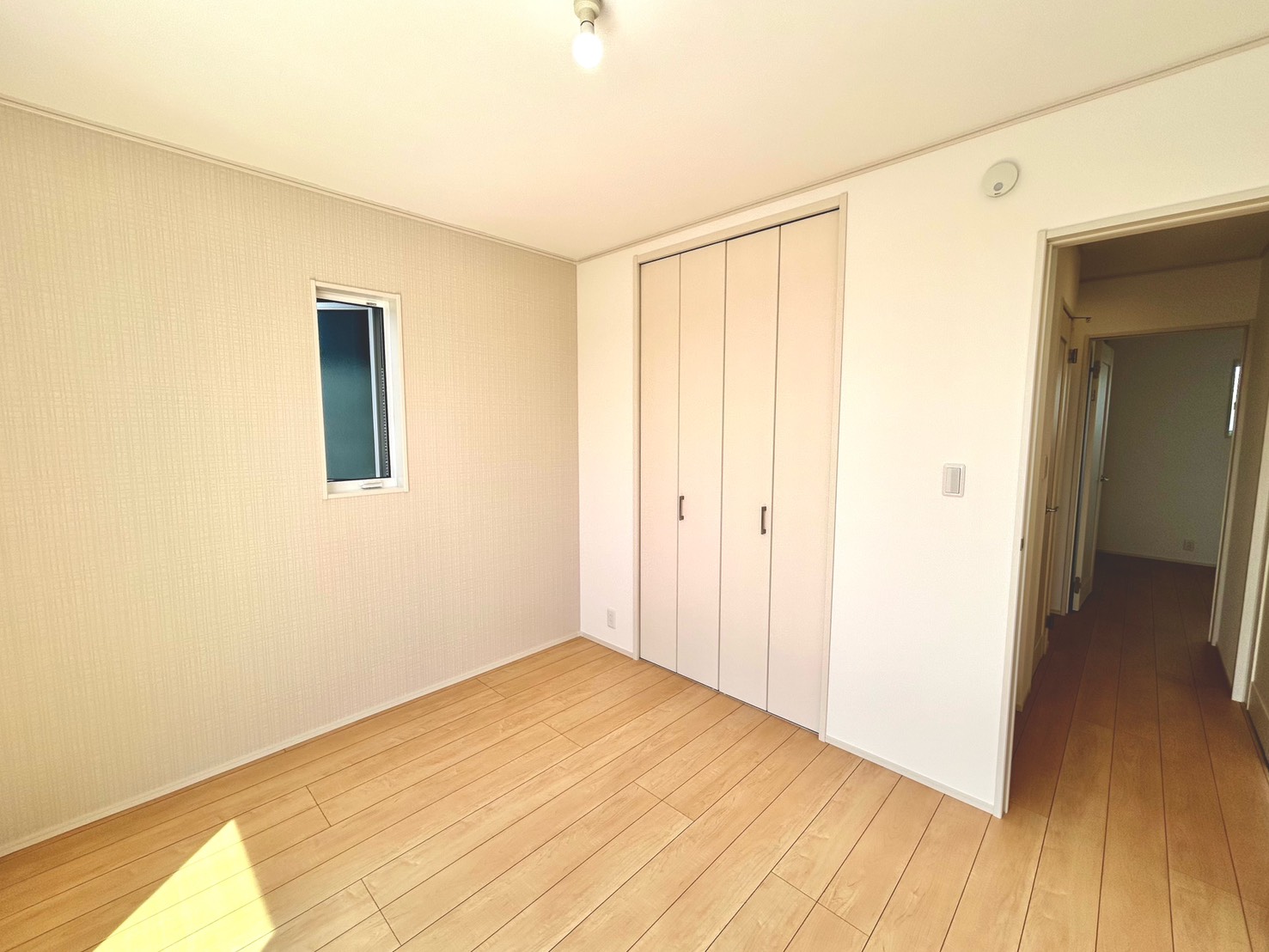 鈴鹿市稲生塩屋三丁目　東棟【内覧可能】