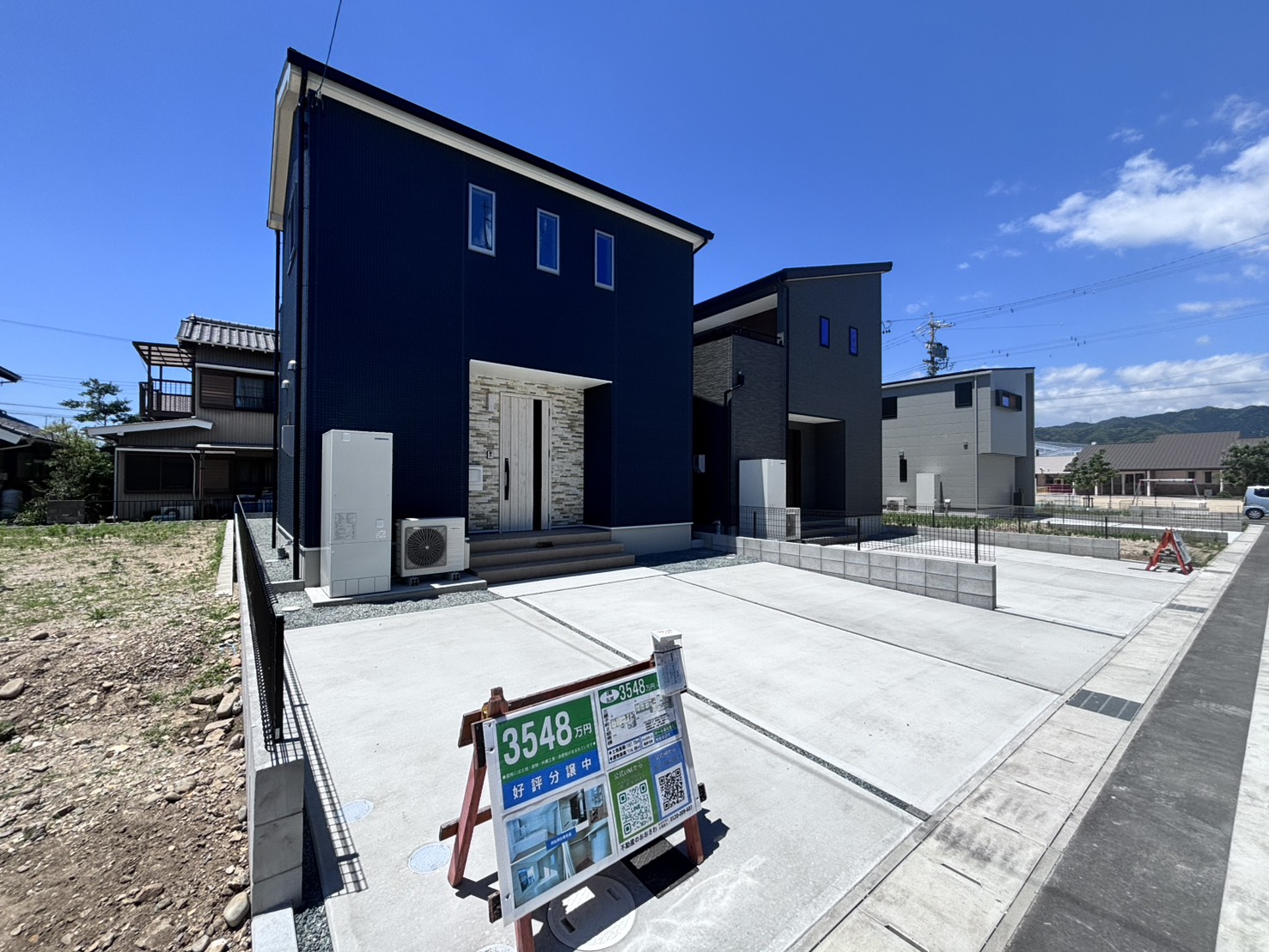 豊川市三蔵子町2期 南棟【内覧可能】