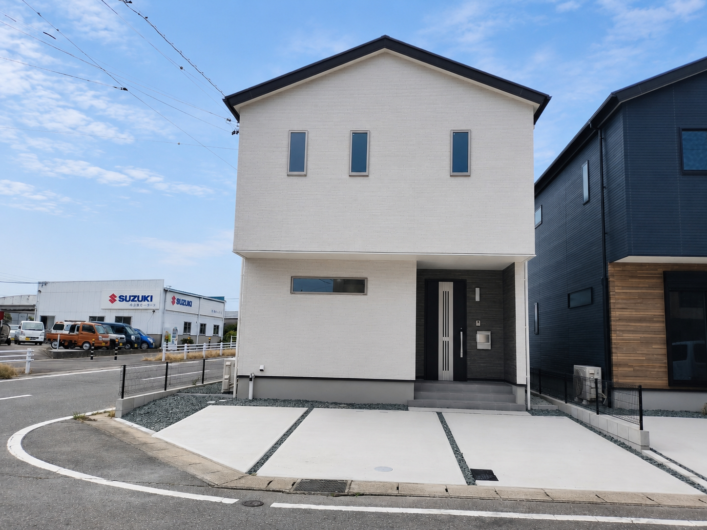 西尾市山下町南棟【内覧可能】
