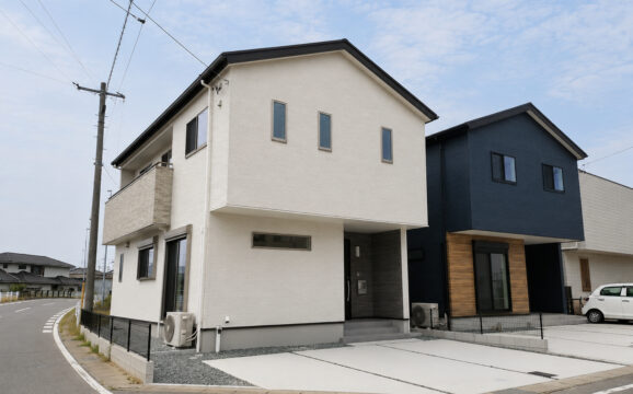 西尾市山下町南棟【内覧可能】