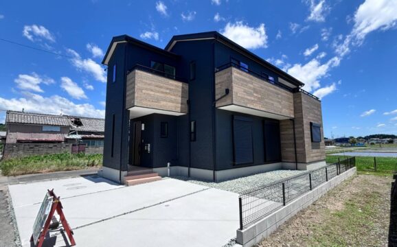 豊川市市田町4期【内覧可能】※写真更新しました※