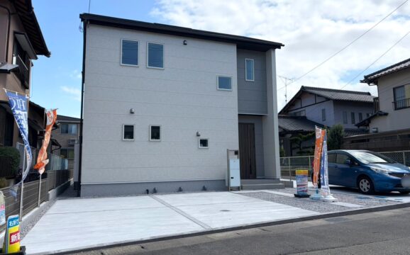 リナージュネクスジー伊豆の国市四日町01期　1号棟
